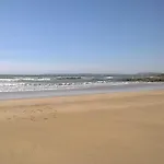 Large Seaside With Outstanding Views 펜션