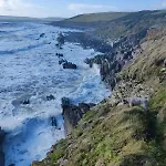 Large Seaside With Outstanding Views Gyleen